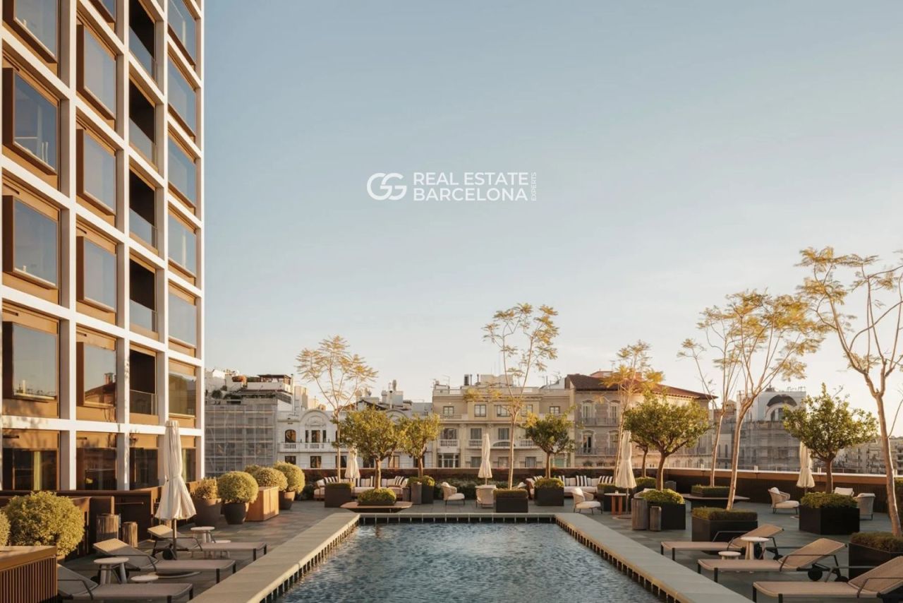 Flat in Barcelona, Spain, 176 m² - picture 8