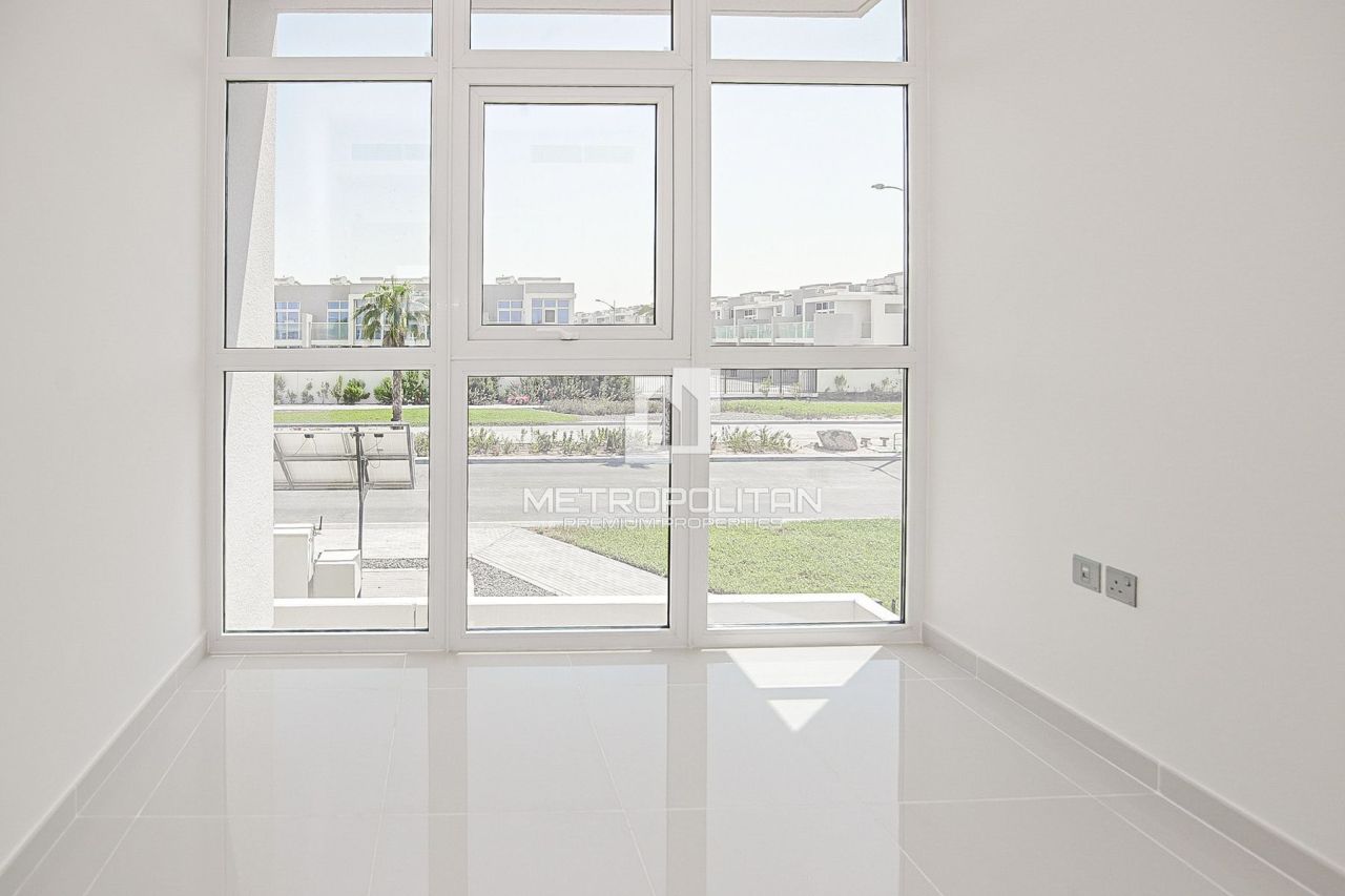 Maison urbaine à Dubaï, EAU, 159 m² - image 5