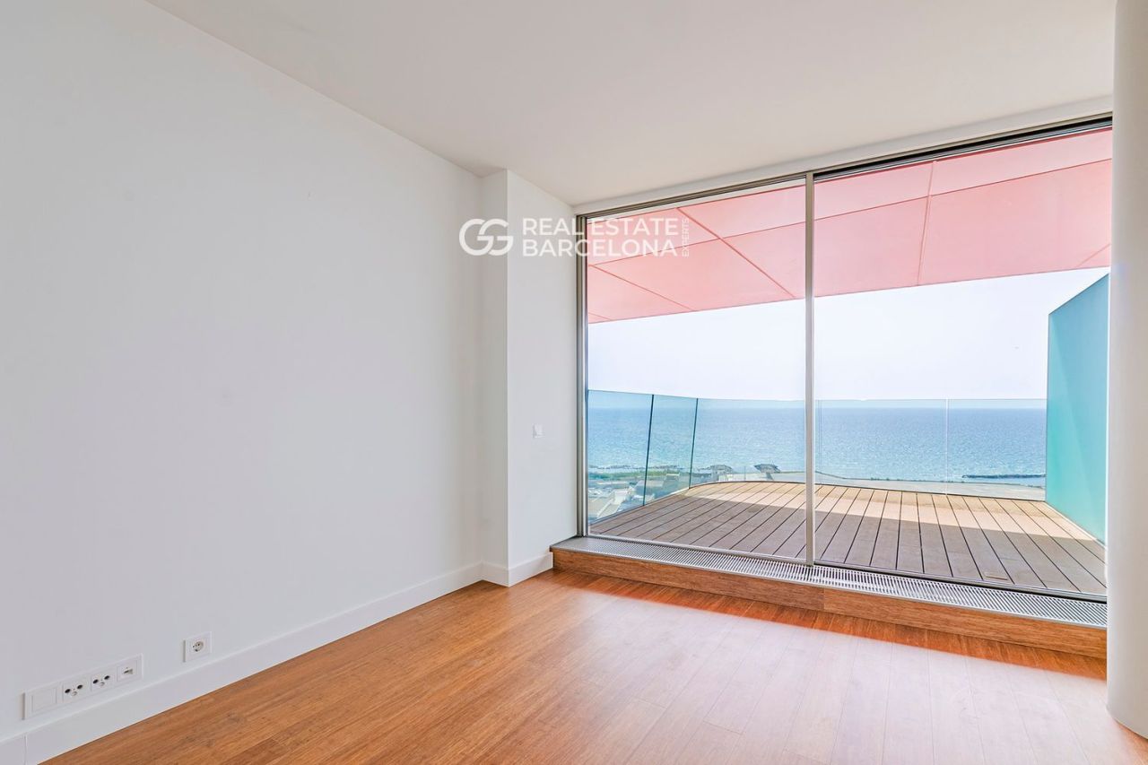 Flat in Barcelona, Spain, 272 m² - picture 9