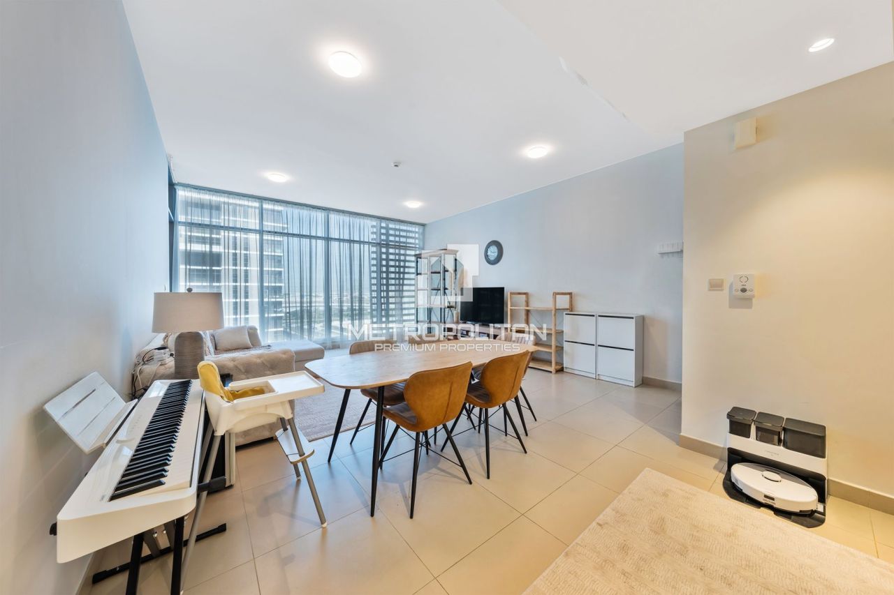 Apartment in Dubai, UAE, 97 m² - picture 5