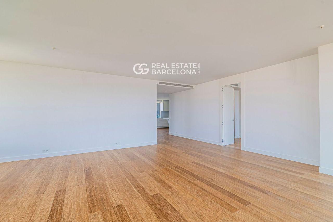 Flat in Barcelona, Spain, 272 m² - picture 10