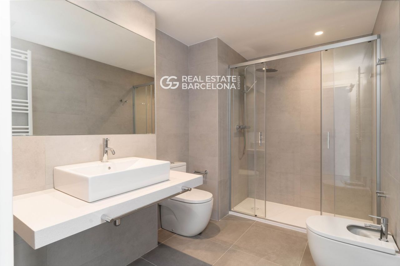 Appartement à Badalona, Espagne, 141 m² - image 11