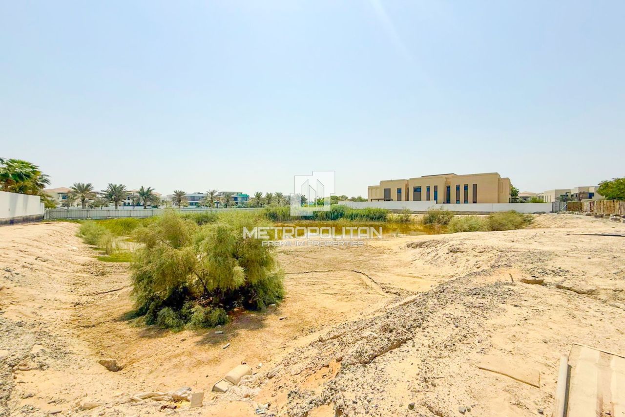 Terrain à Dubaï, EAU, 4 839 m² - image 6