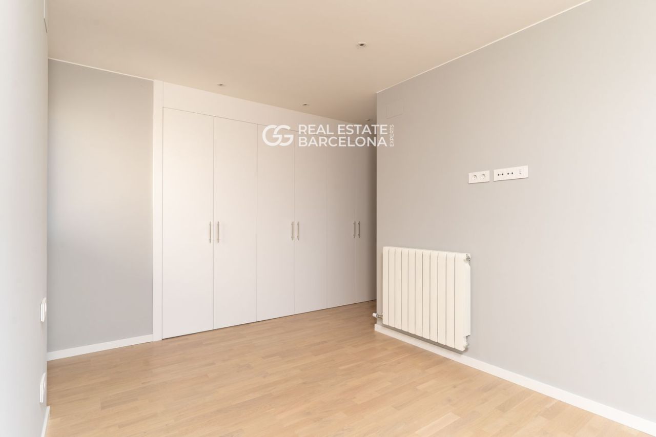 Appartement à Badalona, Espagne, 141 m² - image 13