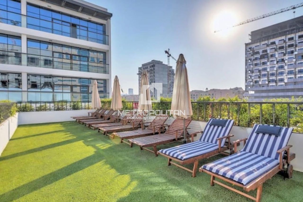 Apartment in Dubai, UAE, 83 m² - picture 7