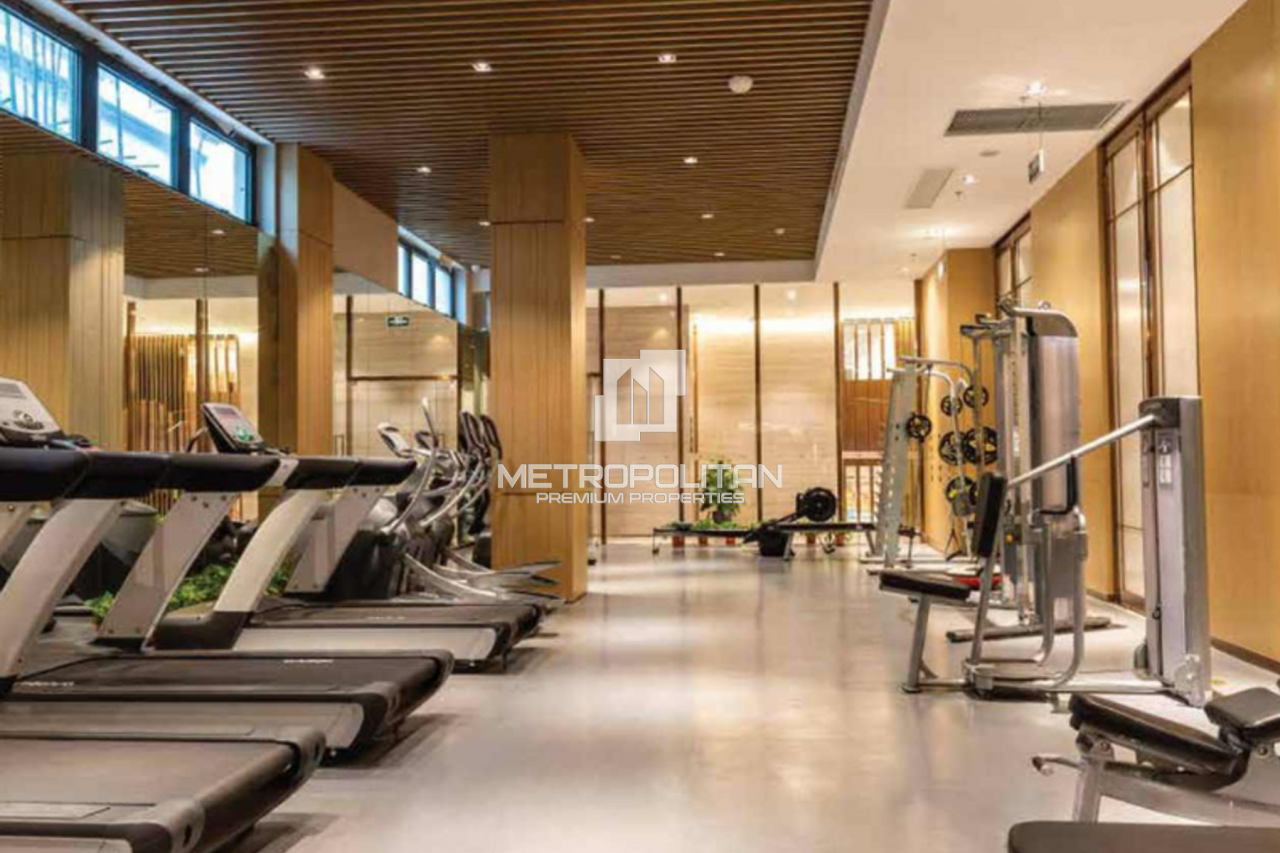 Apartment in Dubai, UAE, 74 m² - picture 7