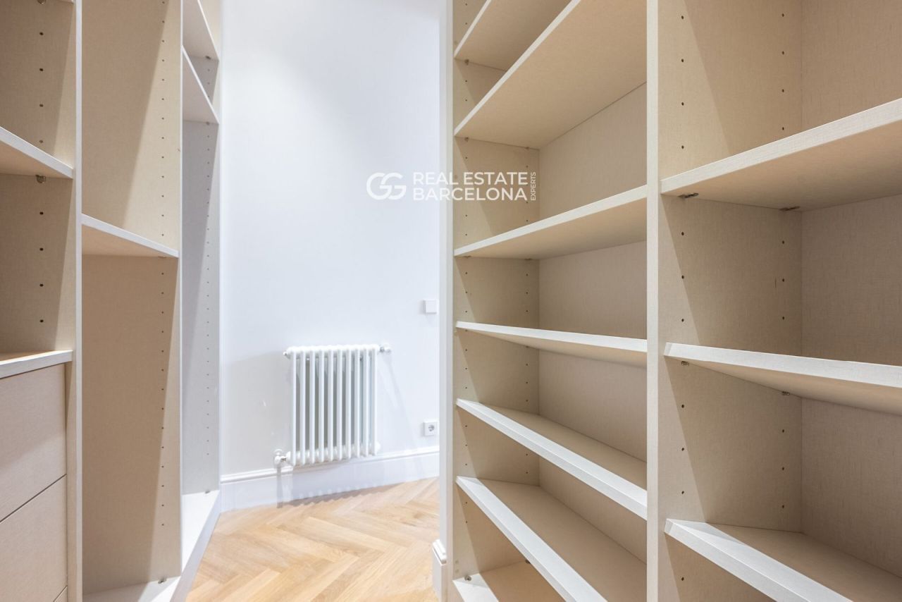 Appartamento a Barcellona, Spagna, 159 m² - foto 14