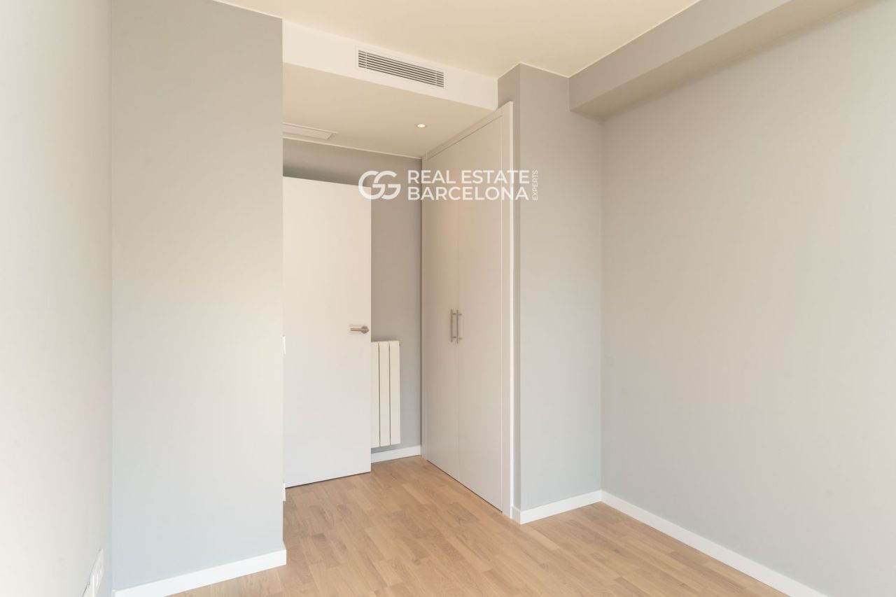 Appartement à Badalona, Espagne, 141 m² - image 14