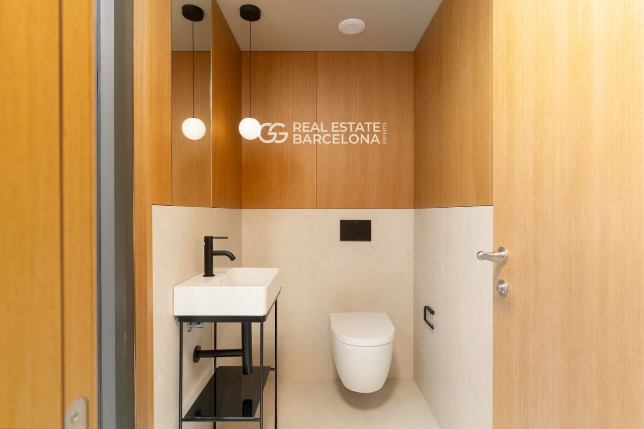 Wohnung in Barcelona, Spanien, 200 m² - Foto 16