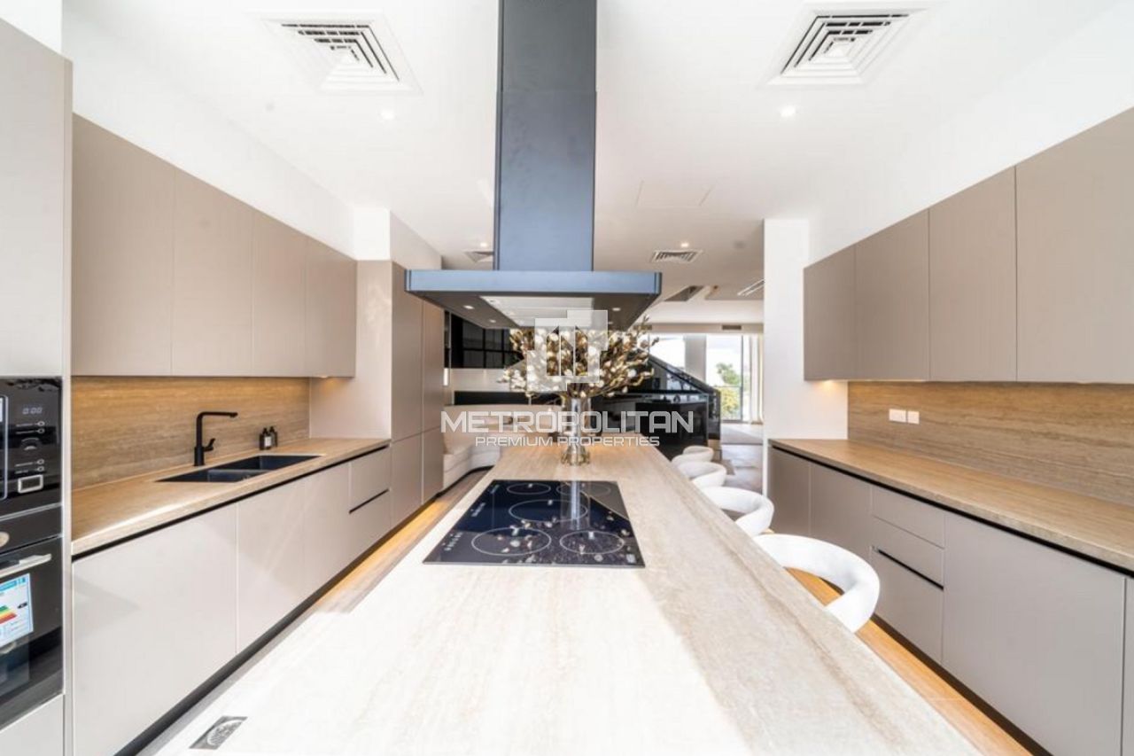 Villa in Dubai, UAE, 180 m² - picture 8