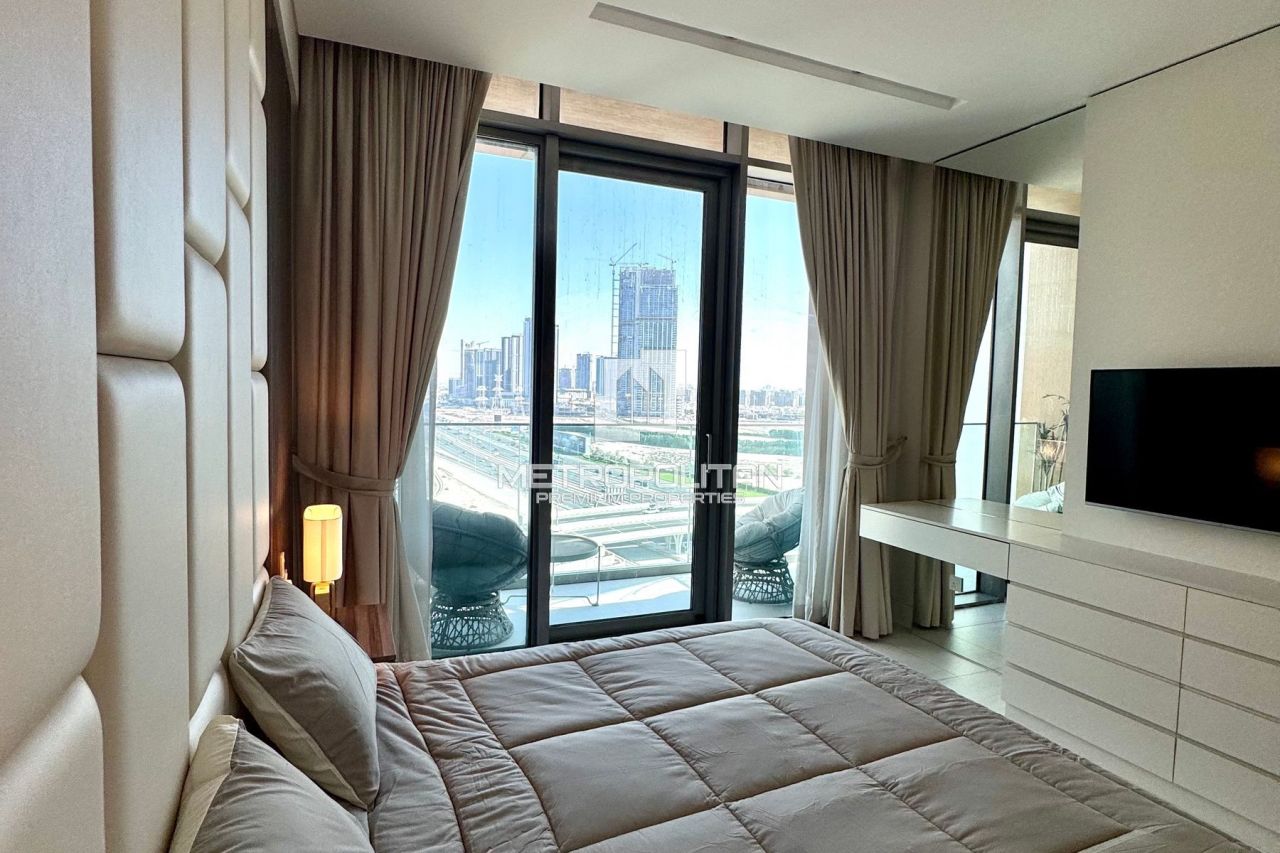 Apartment in Dubai, UAE, 178 m² - picture 8