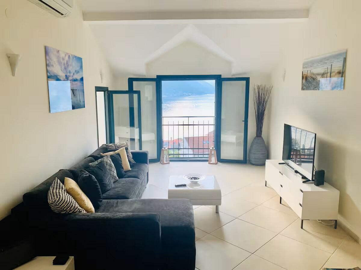 Appartement à Dobrota, Monténégro, 60 m² - image 11