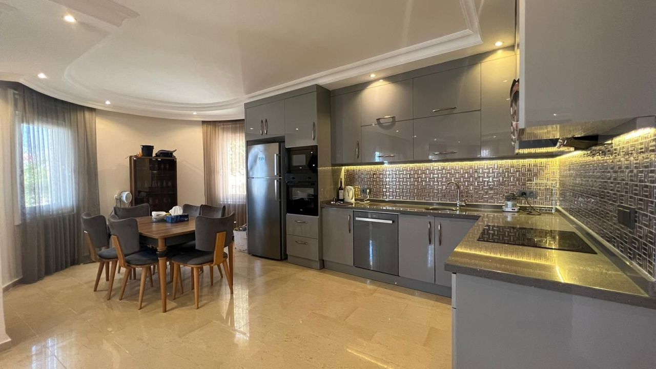 Villa in Alanya, Türkei, 250 m² - Foto 5