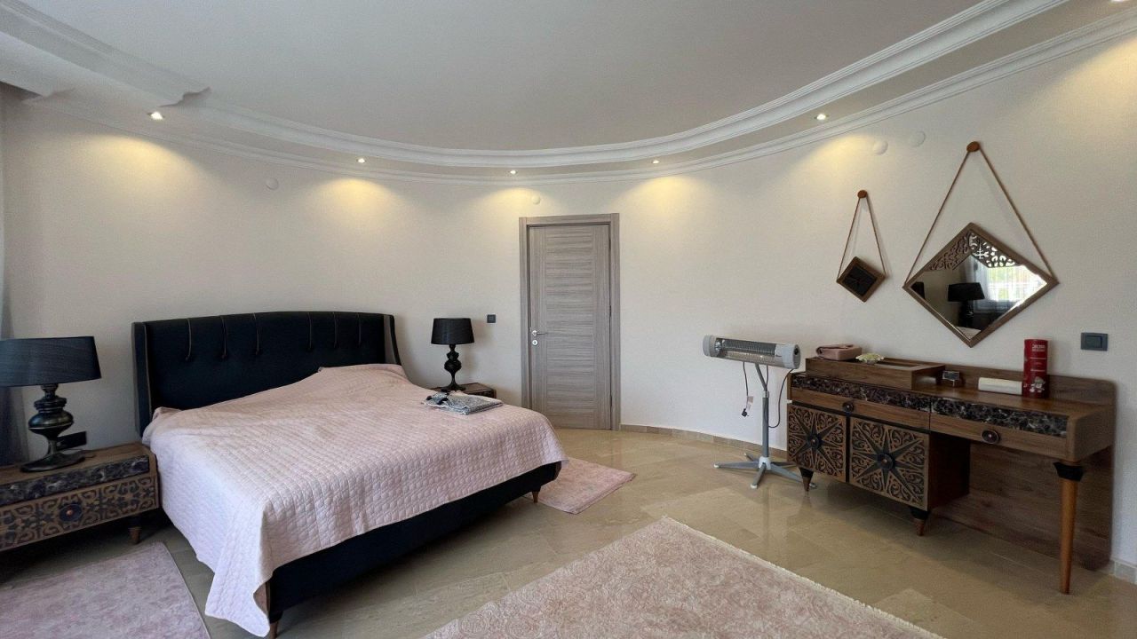 Villa in Alanya, Türkei, 250 m² - Foto 11