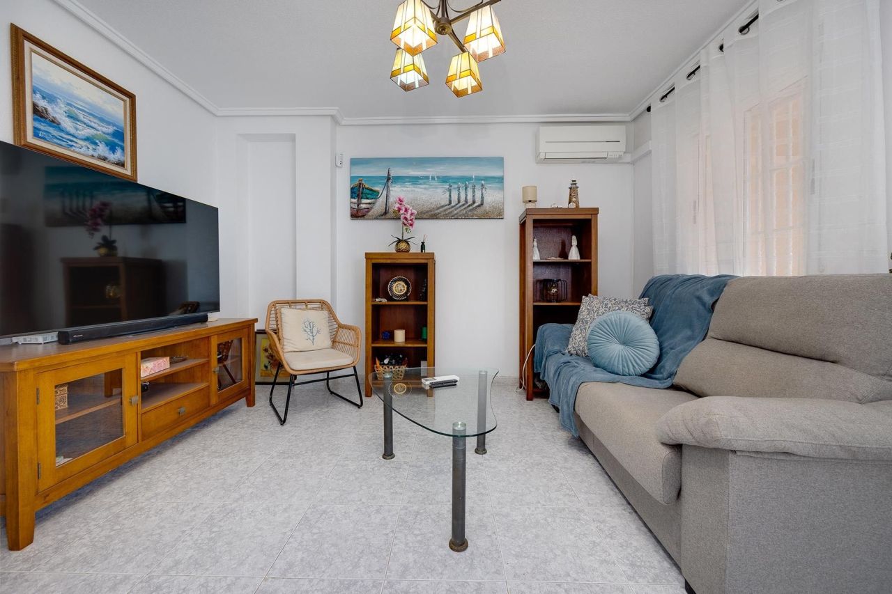 Chalet in Torrevieja, Spanien, 105 m² - Foto 6