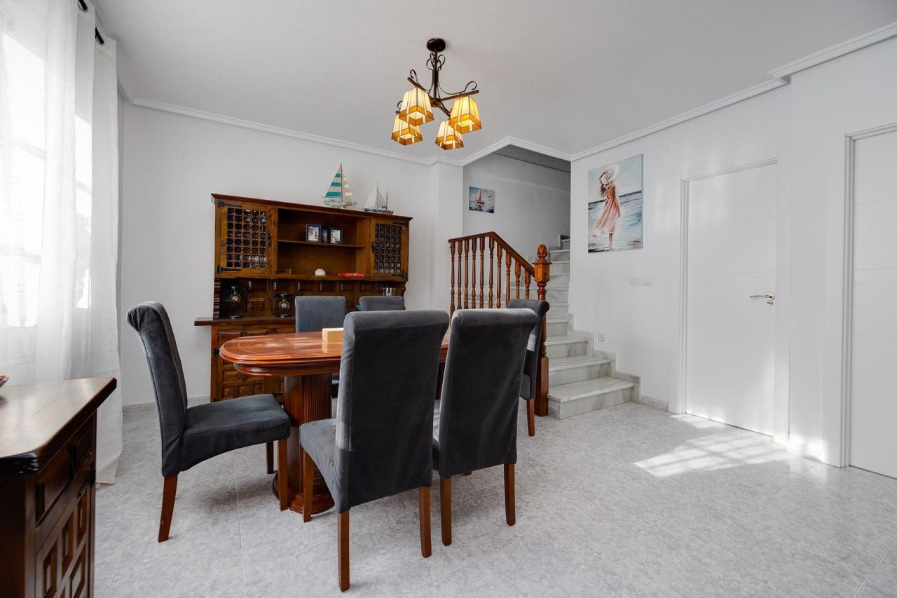 Chalet in Torrevieja, Spanien, 105 m² - Foto 9