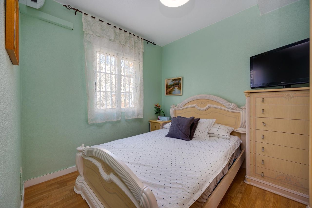 Chalet in Torrevieja, Spanien, 105 m² - Foto 16