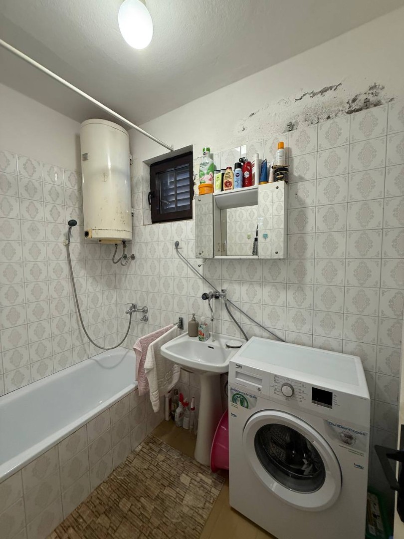 Casa en Utjeha, Montenegro, 100 m² - imagen 13