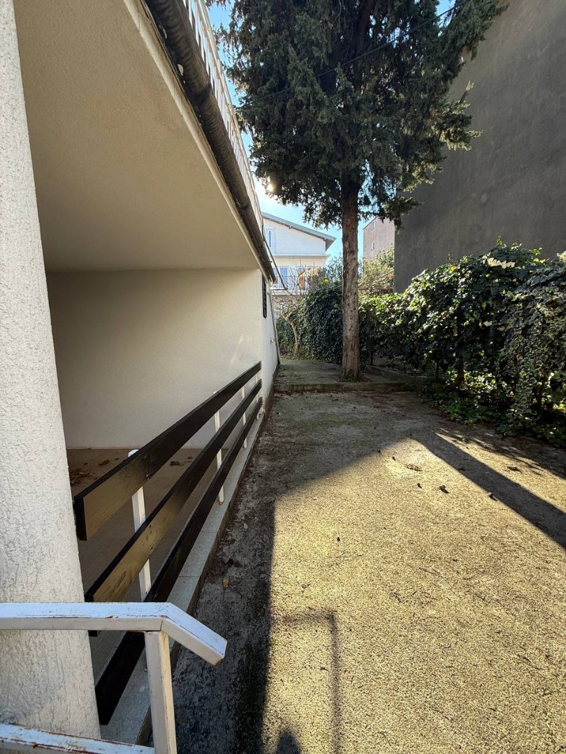 Casa en Utjeha, Montenegro, 100 m² - imagen 19