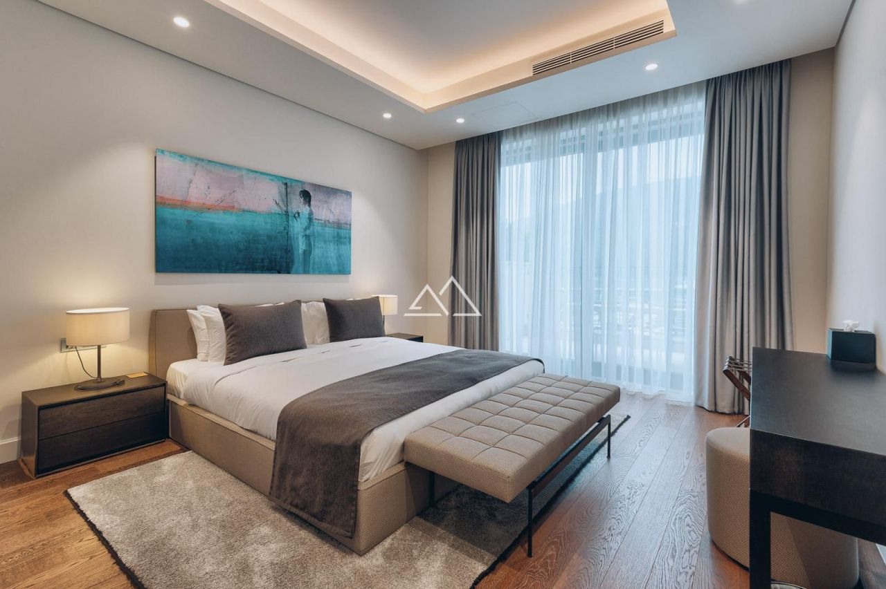 Apartment in Kumbor, Montenegro, 155 m² - picture 7