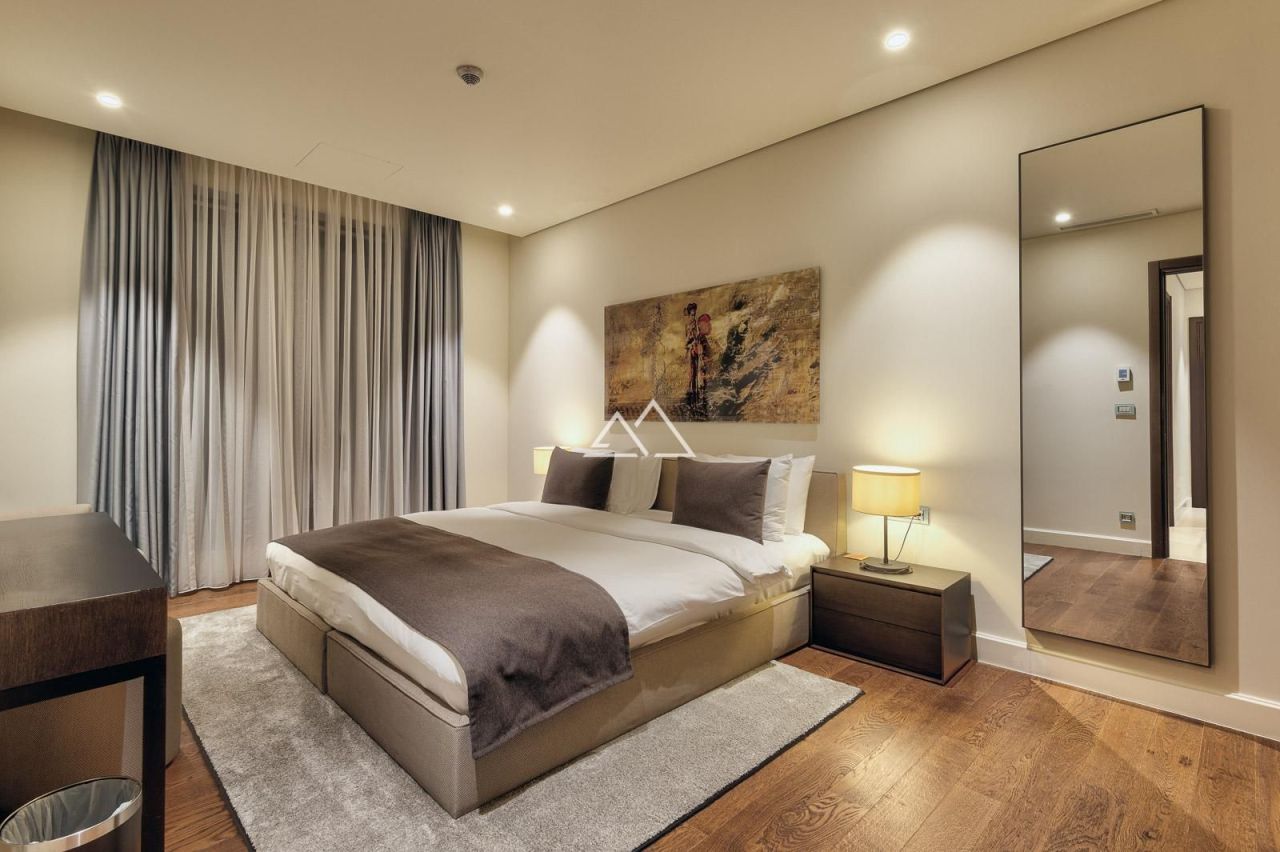 Apartment in Kumbor, Montenegro, 155 m² - picture 9