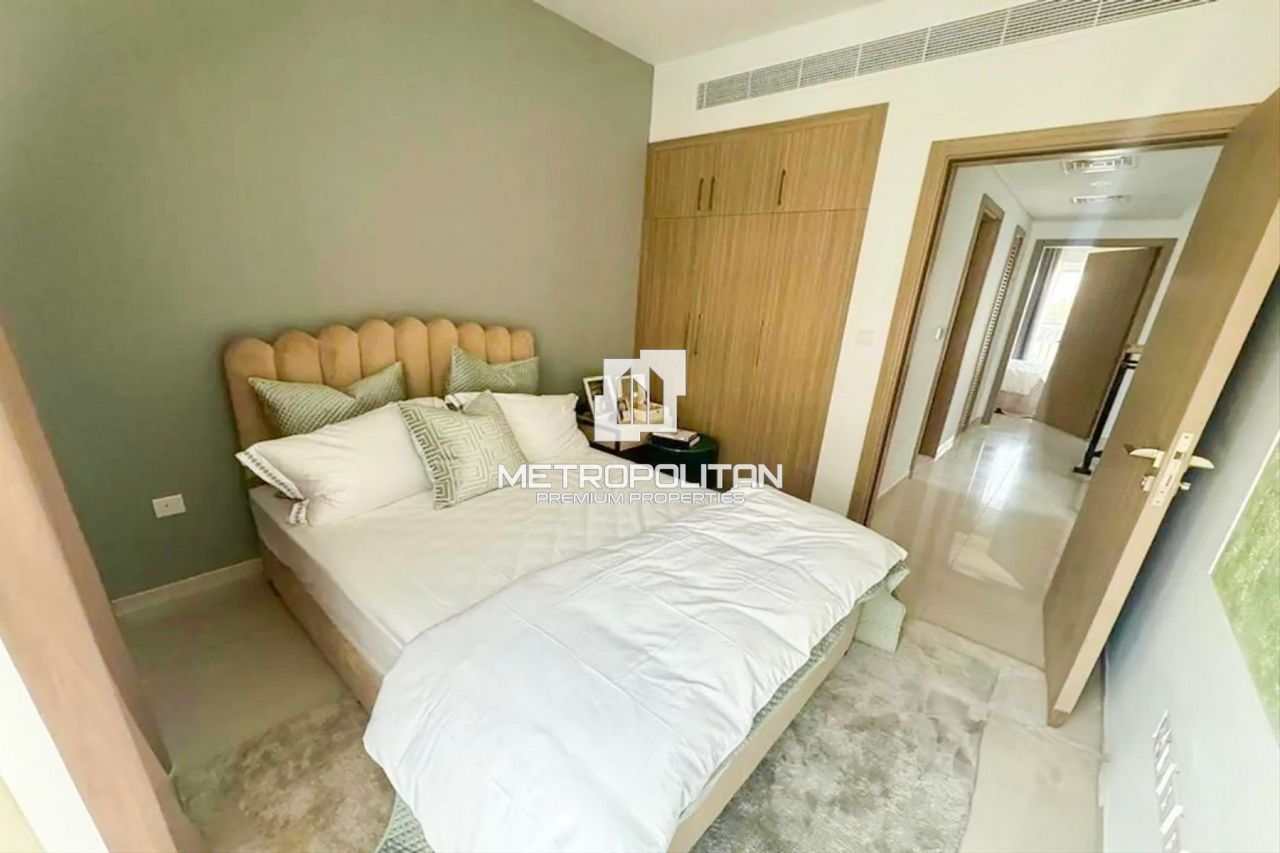 Casa adosada en Dubái, EAU, 210 m² - imagen 4