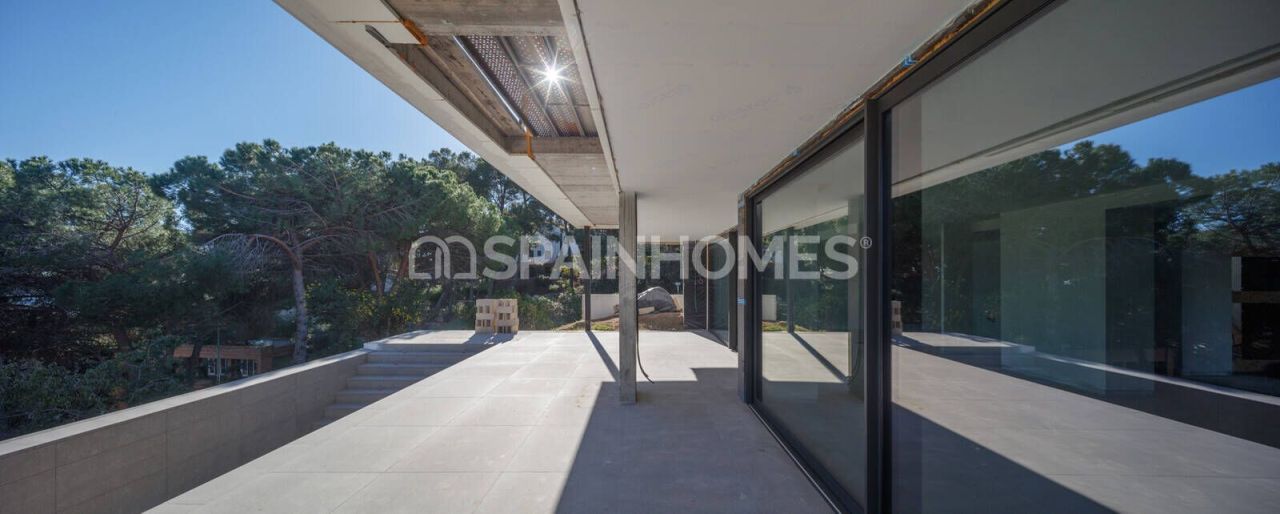 Villa Premià de Dalt, España, 364 m² - imagen 12