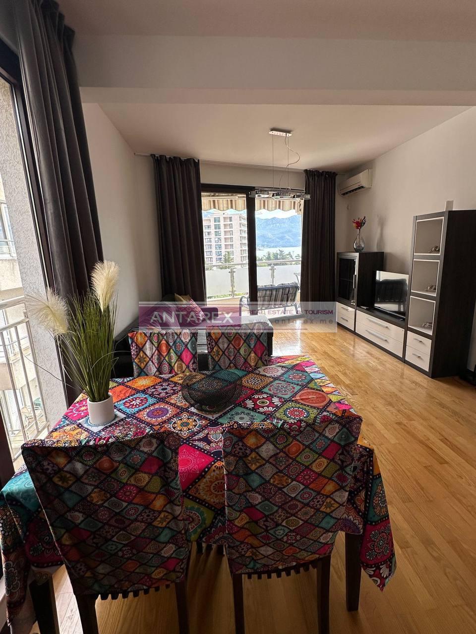 Apartamento en Budva, Montenegro, 83 m² - imagen 3