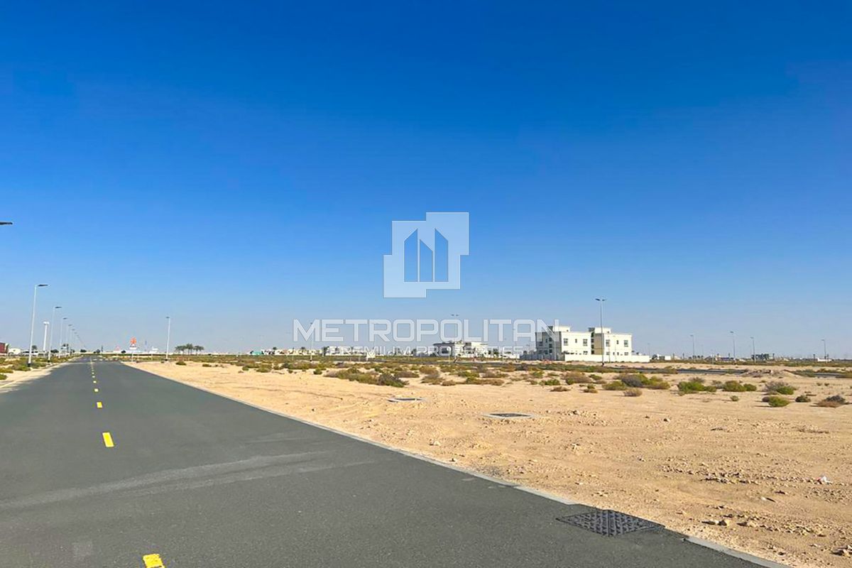 Terreno a Dubai, EAU, 900 m2 - foto 5