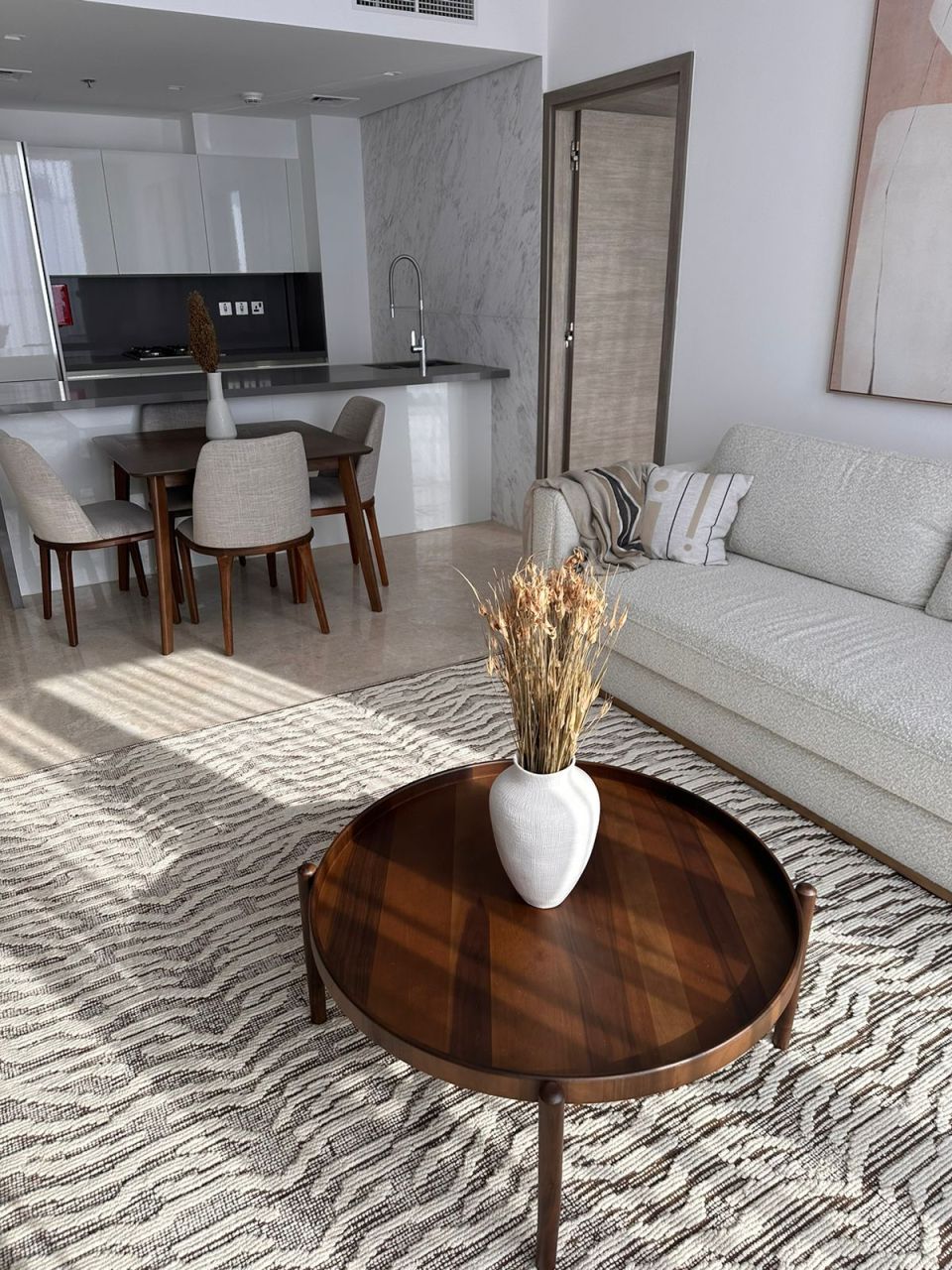 Flat in Dubai, UAE, 90.62 m² - picture 6