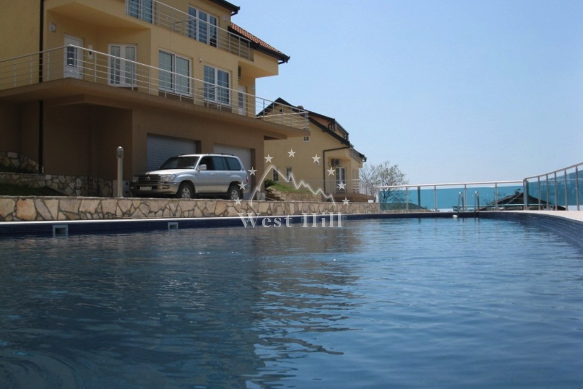 House in Bar, Montenegro, 132 m² - picture 1