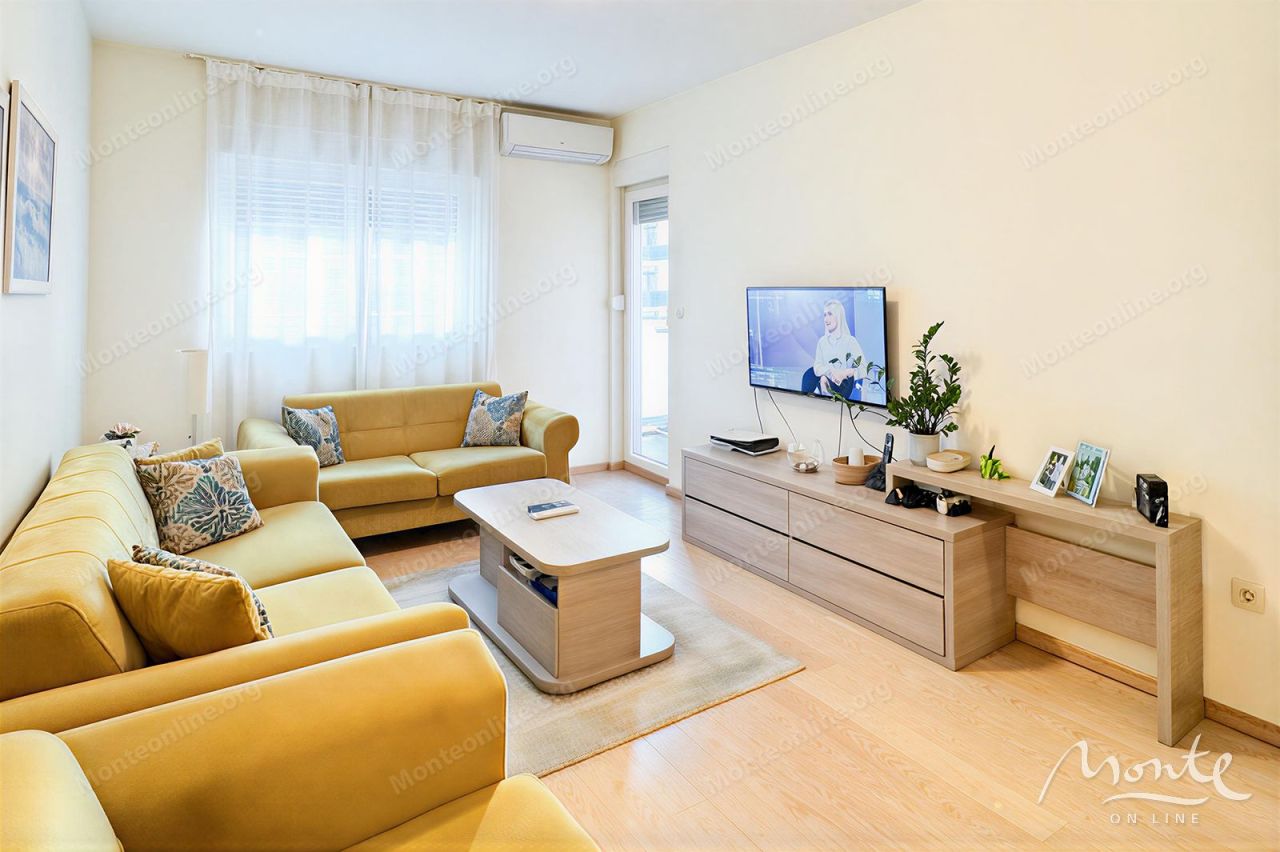 Appartamenti a Podgorica, Montenegro, 72 m² - foto 1