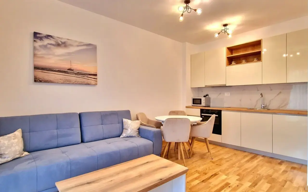 Appartement à Becici, Monténégro, 43 m² - image 1