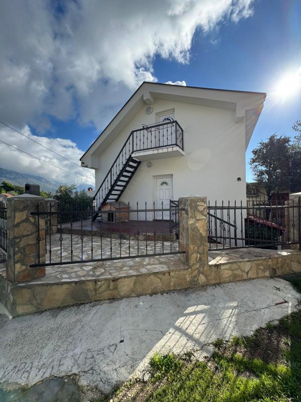 Casa Zagradzhe, Montenegro, 76 m² - foto 1