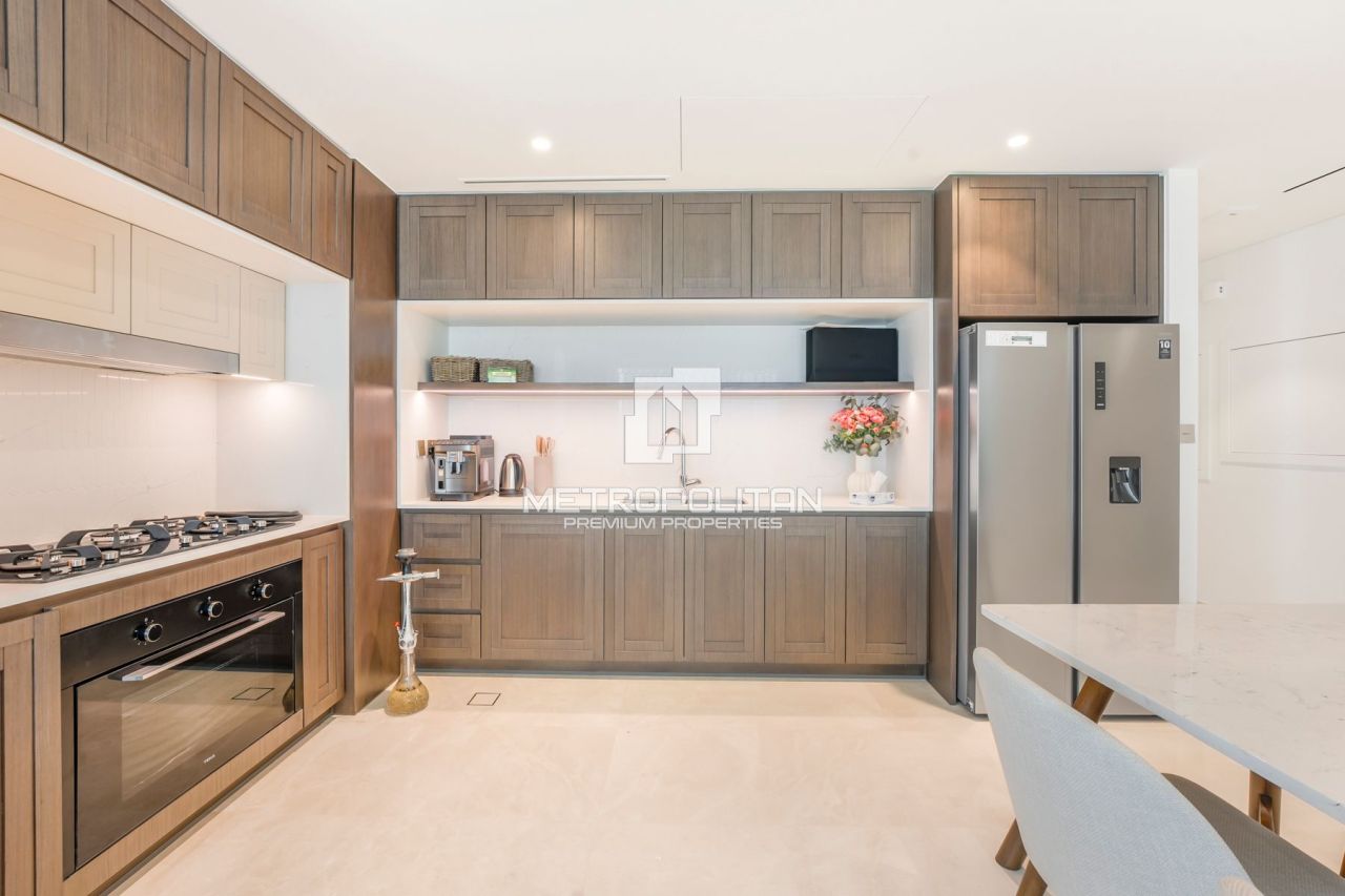 Apartment in Dubai, UAE, 171 m² - picture 8