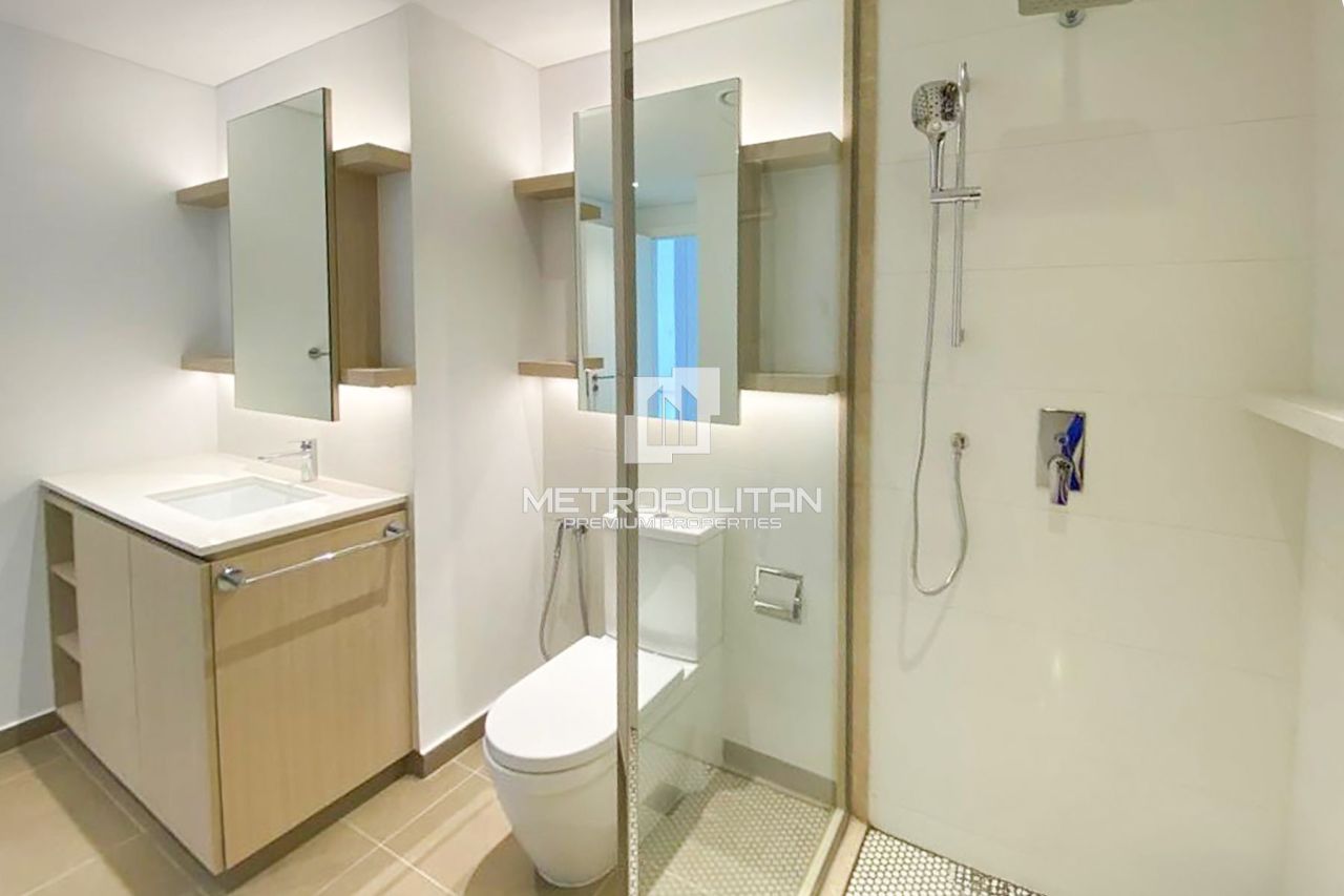 Apartment in Dubai, UAE, 77 m² - picture 8