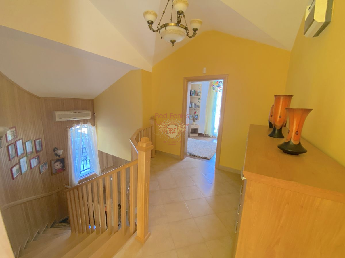 Haus in Budva, Montenegro, 299 m² - Foto 12