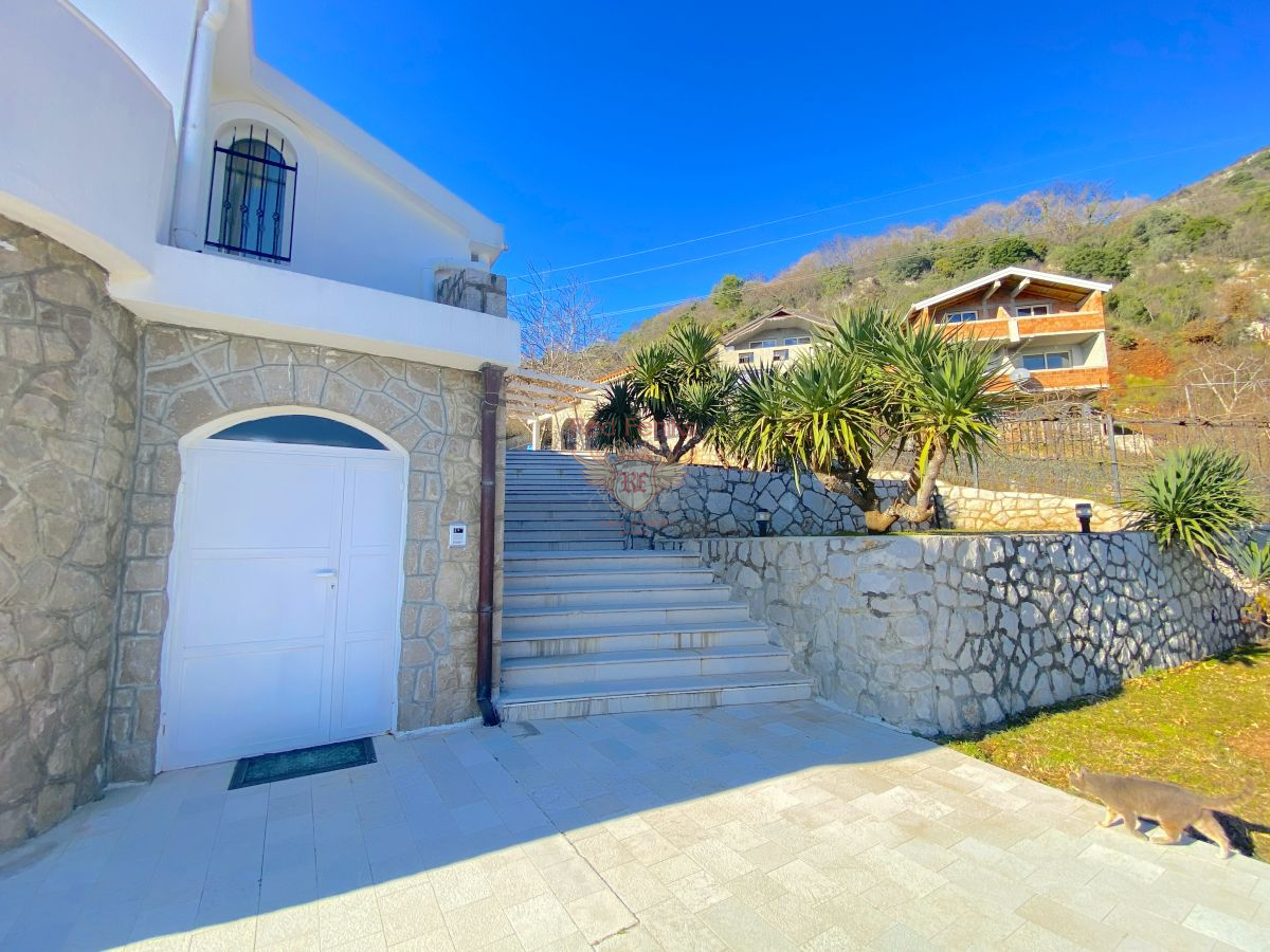 Haus in Budva, Montenegro, 299 m² - Foto 18