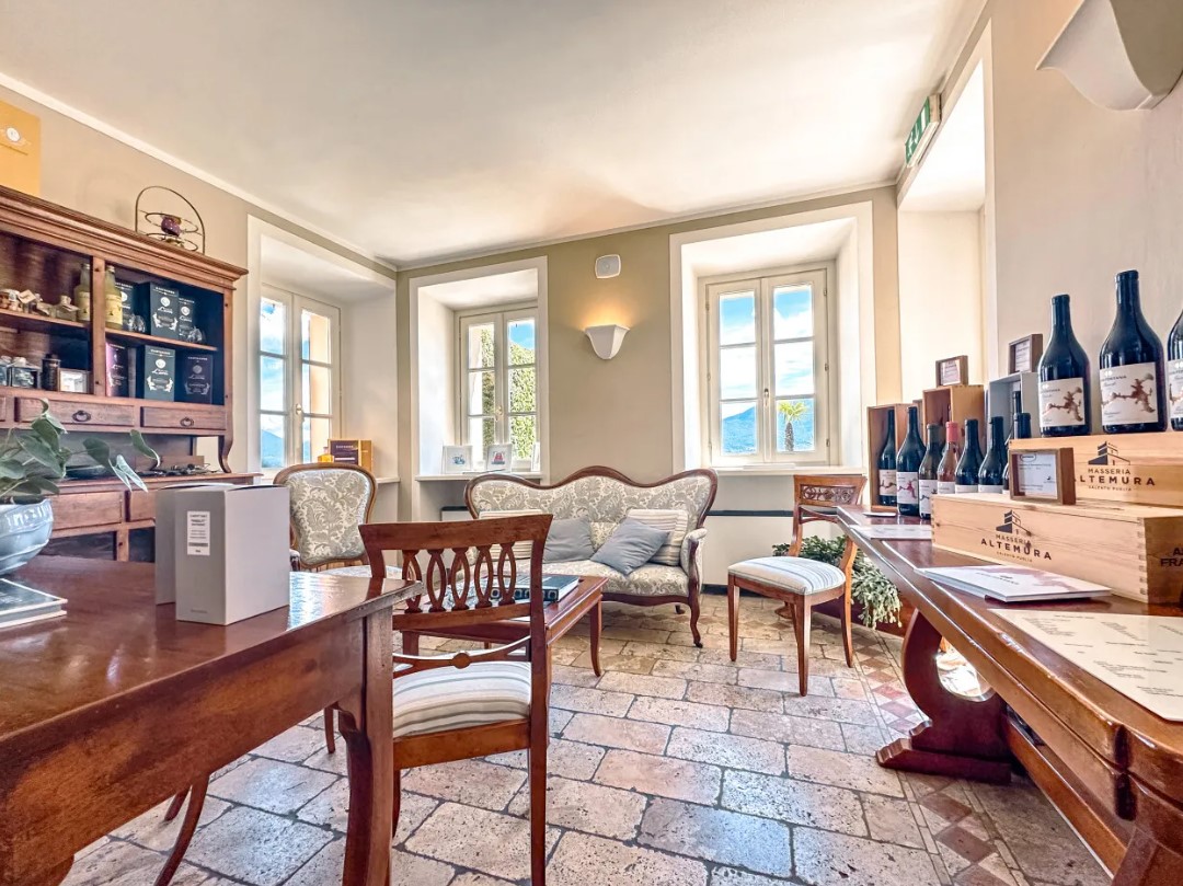 Hôtel à Oggebbio, Italie, 3 500 m² - image 7