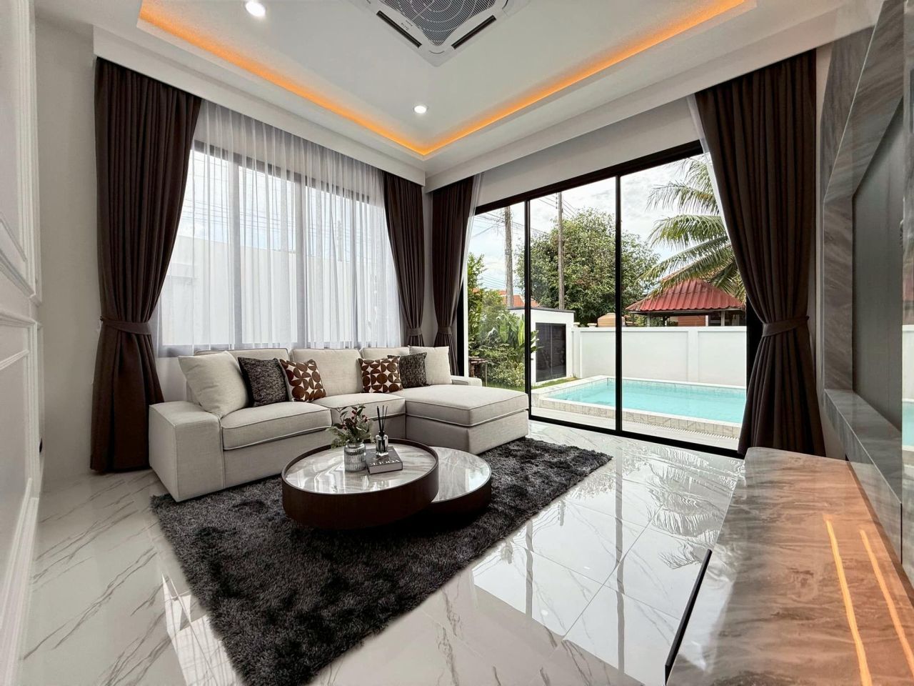 Villa in Phuket, Thailand, 230 m² - picture 4
