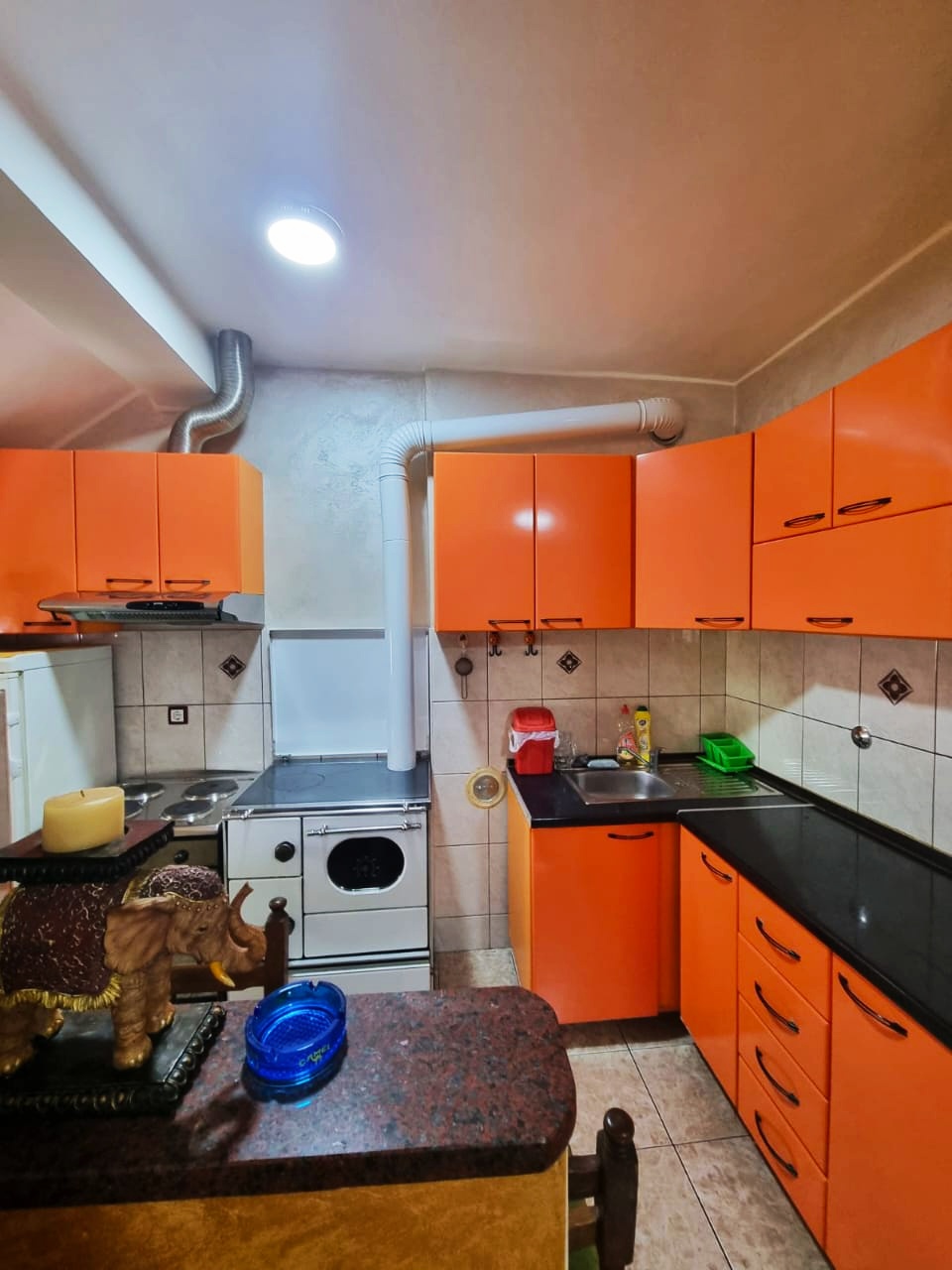 Wohnung in Pluzine, Montenegro, 68 m² - Foto 1