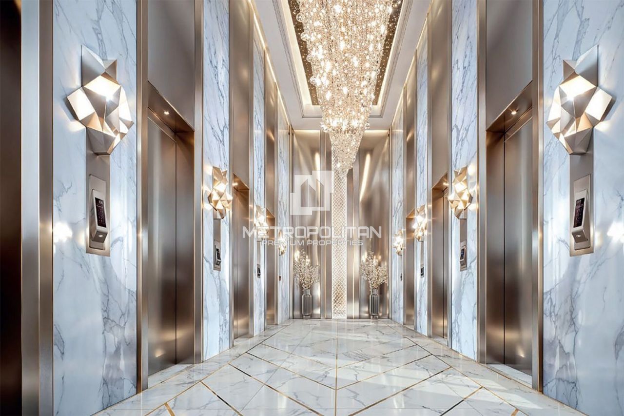 Apartment in Dubai, UAE, 39 m² - picture 9