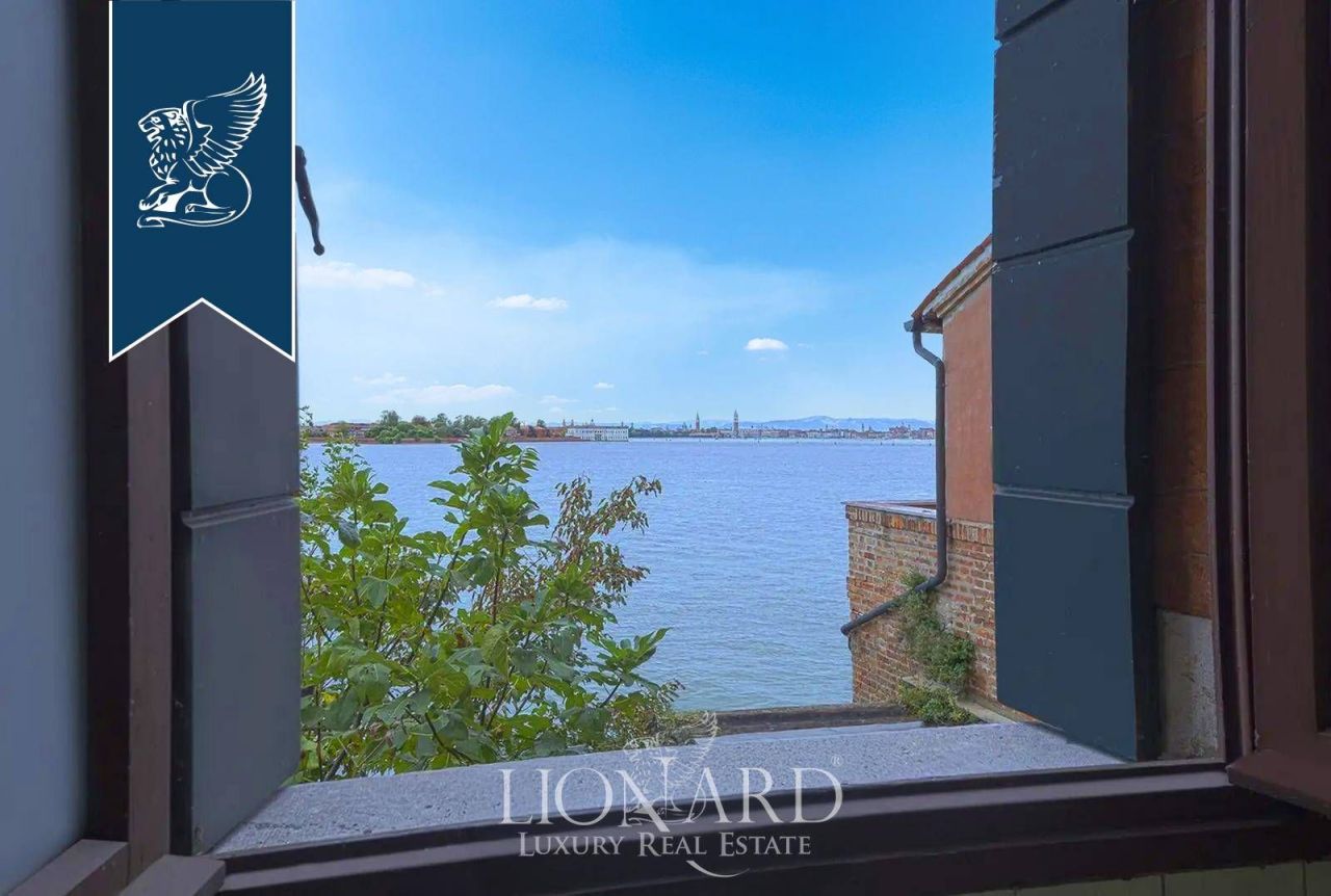 Villa a Venezia, Italia, 720 m² - foto 11