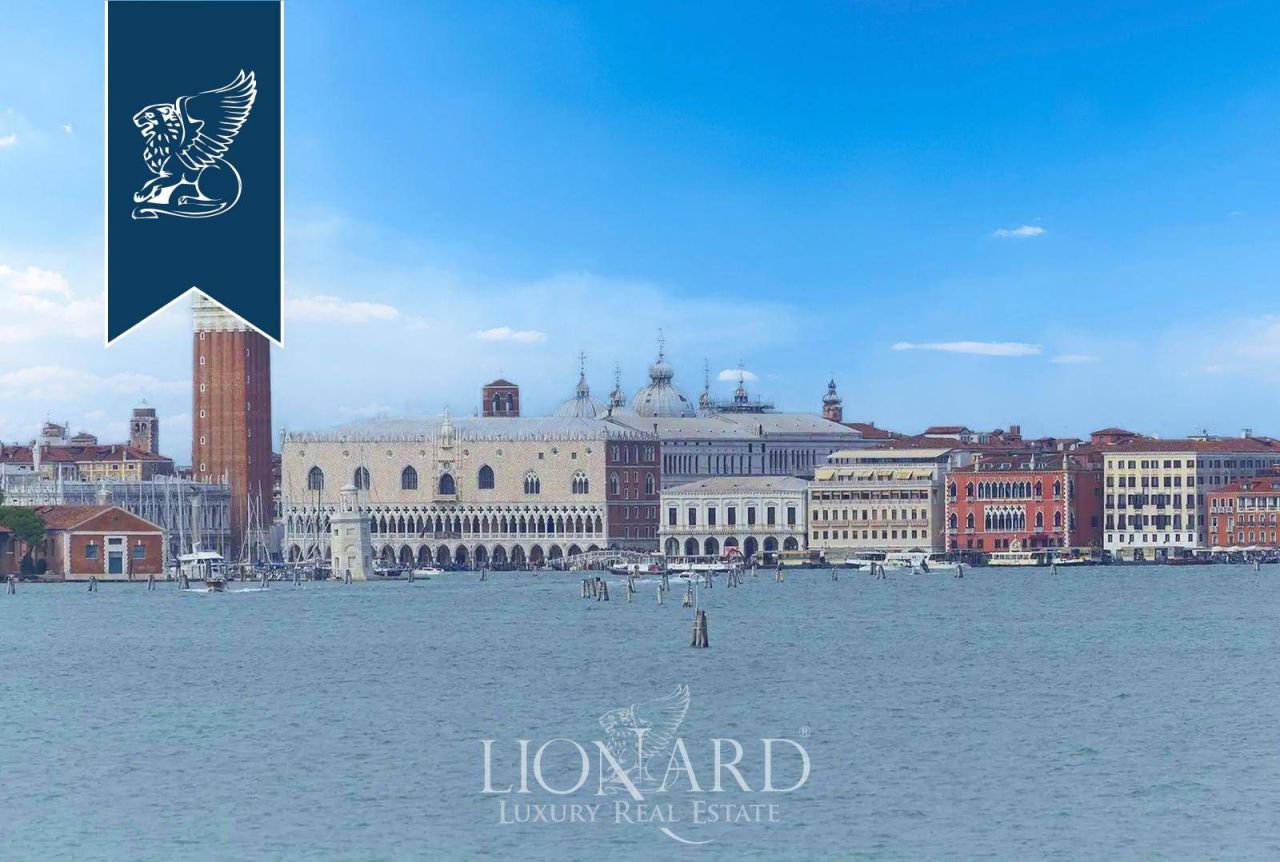 Villa a Venezia, Italia, 720 m² - foto 12