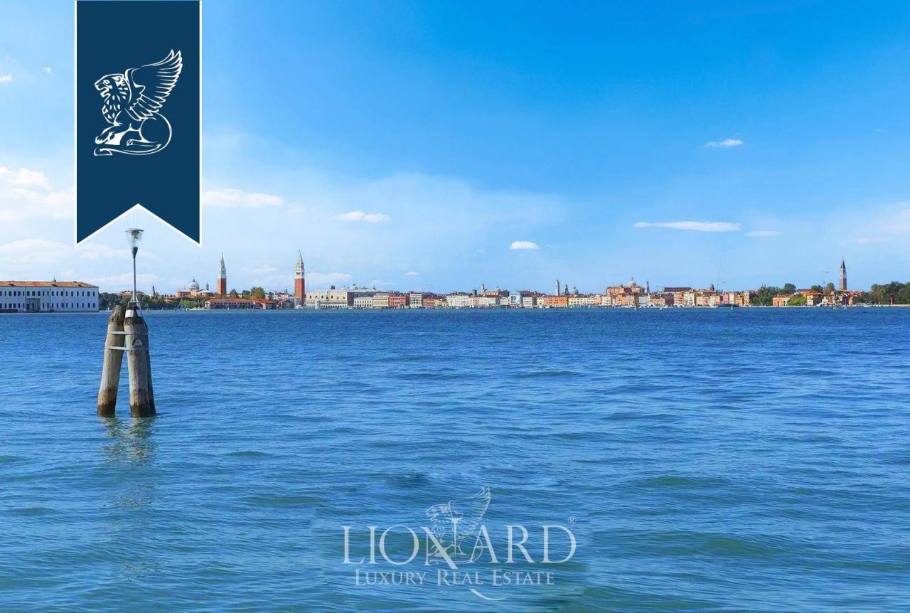 Villa a Venezia, Italia, 720 m² - foto 13