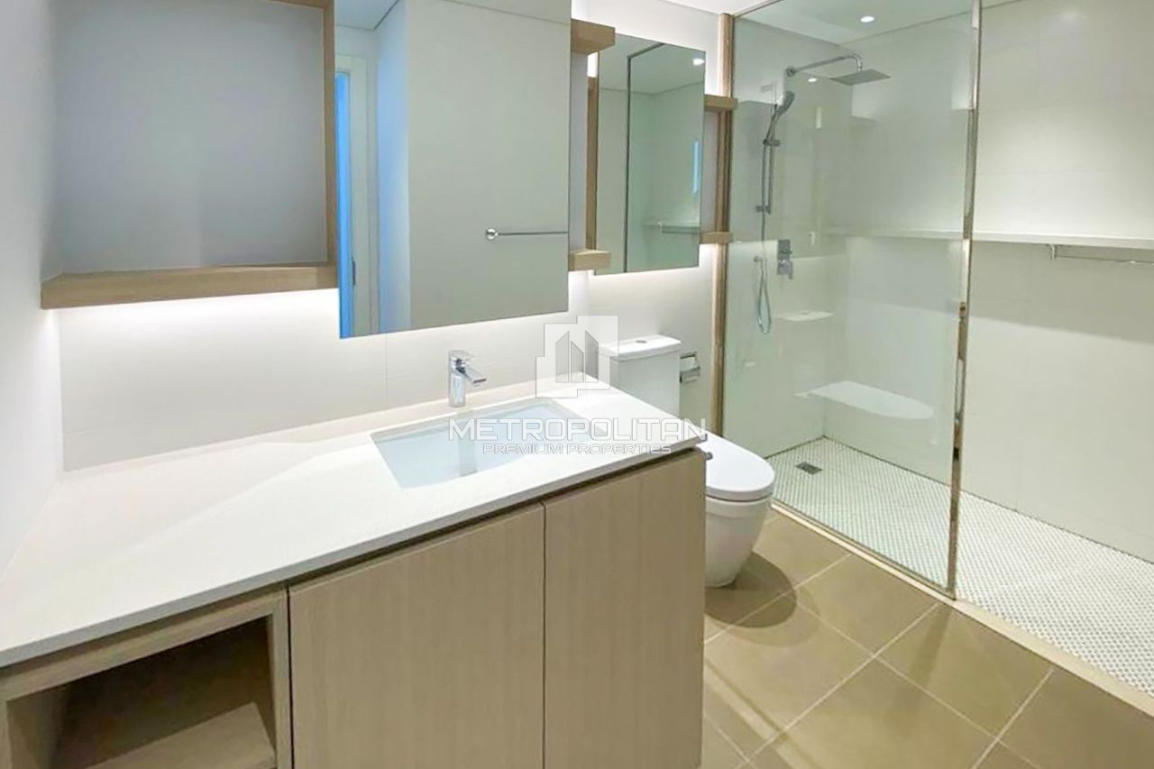 Apartment in Dubai, UAE, 77 m² - picture 10