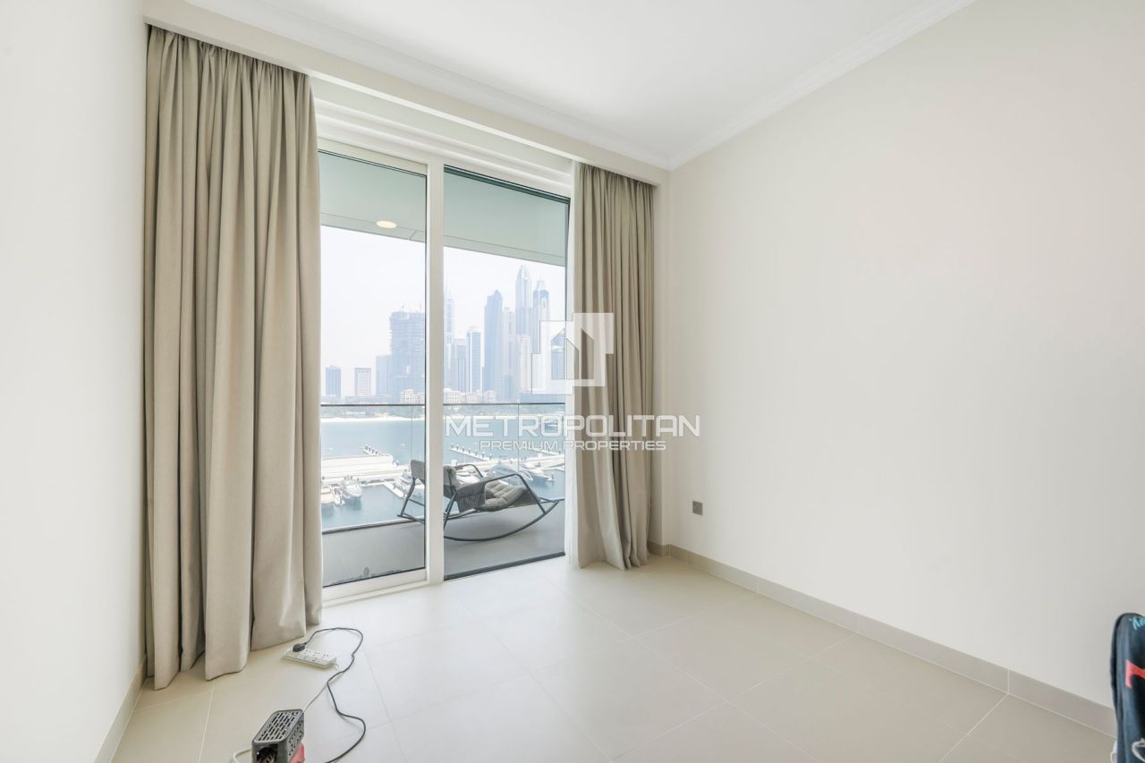 Apartment in Dubai, UAE, 171 m² - picture 11