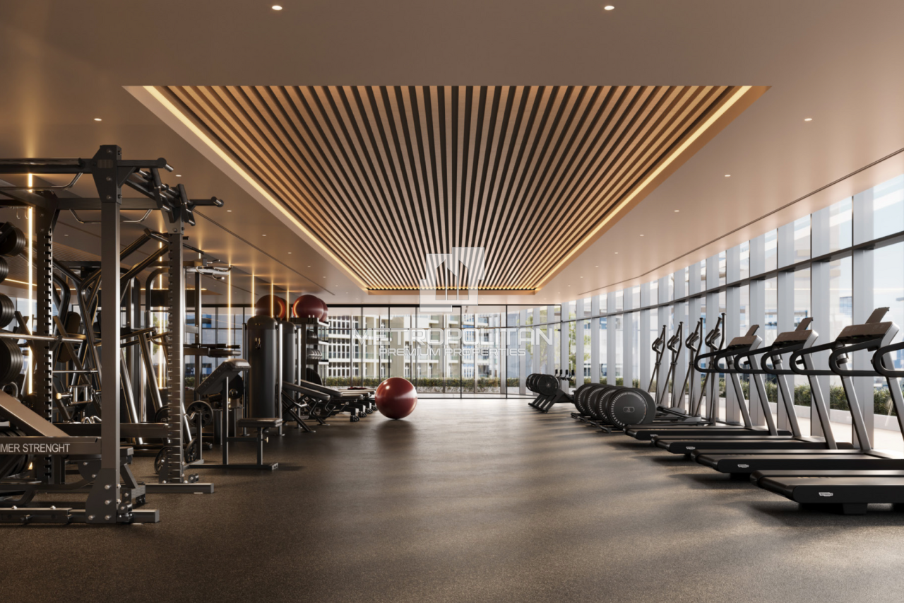 Apartment in Dubai, UAE, 90 m² - picture 11