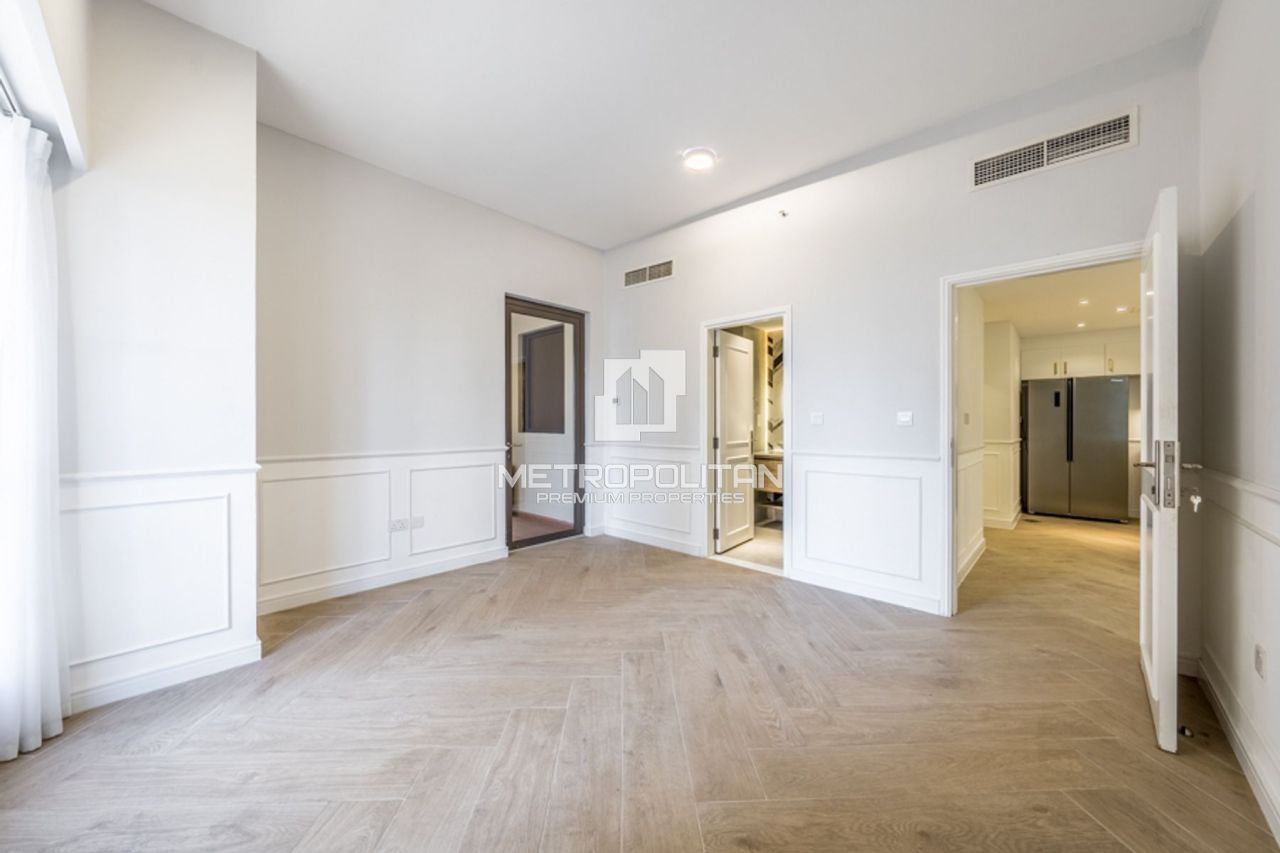 Apartment in Dubai, UAE, 252 m² - picture 12