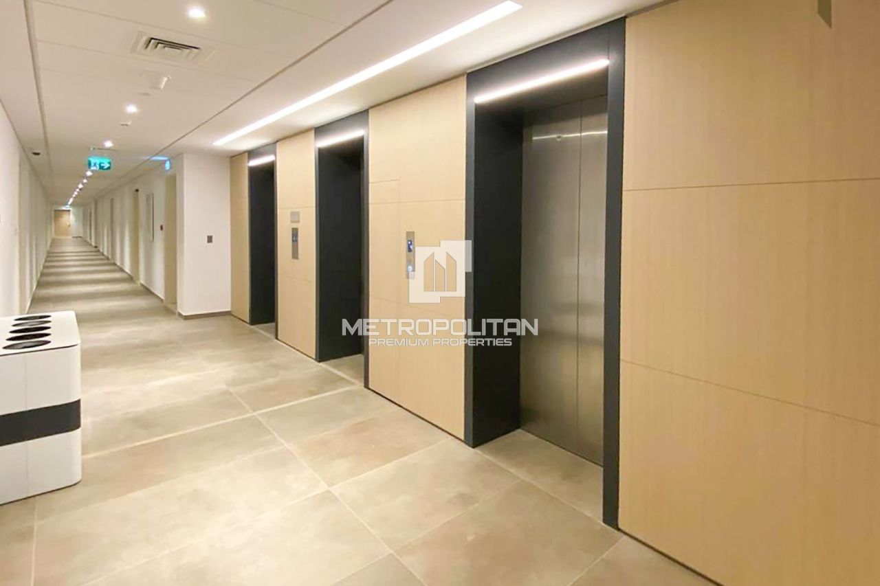 Apartment in Dubai, UAE, 77 m² - picture 12